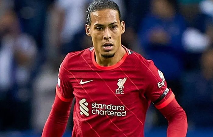Liverpool's Virgil van Dijk Calls for Squad Strengthening Amid Alexander Isak Links