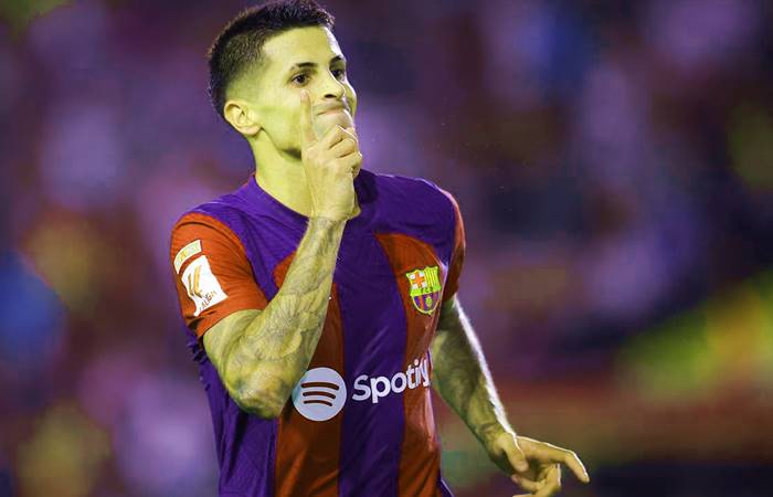 João Cancelo on loan at FC Barcelona