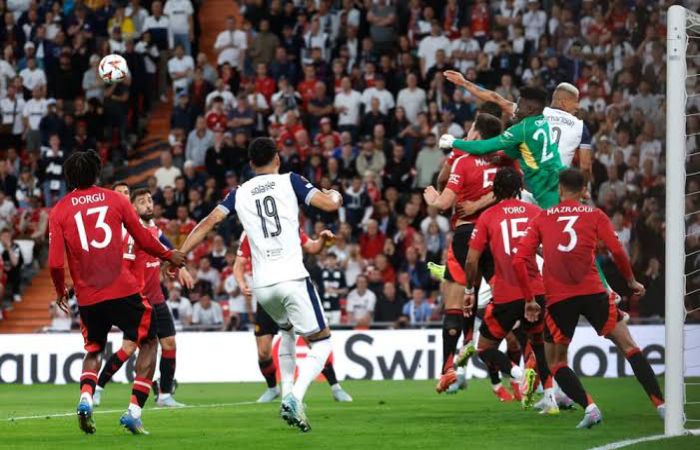 Tottenham vs Manchester United Highlights 
